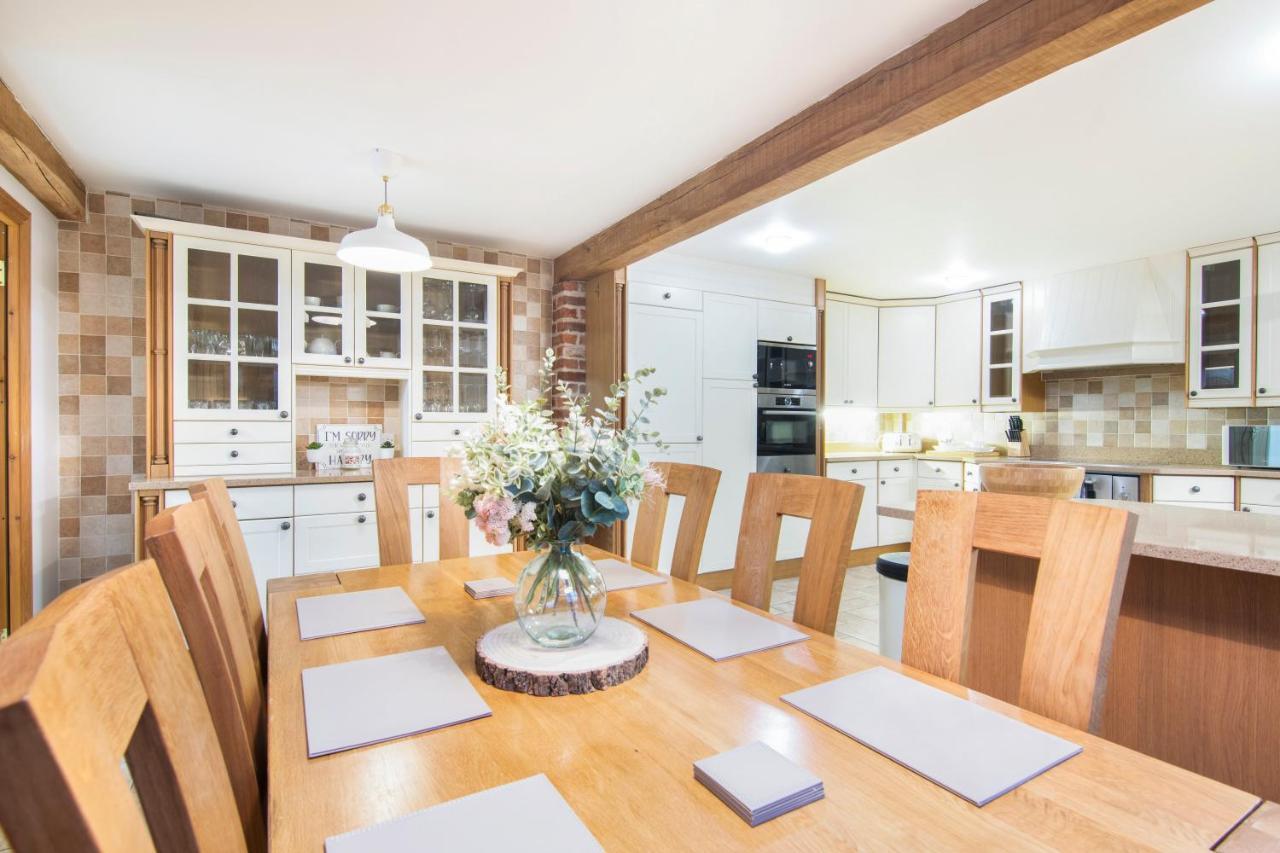 The Roost Group - The Coach House - Hot Tub Villa Gravesend Luaran gambar